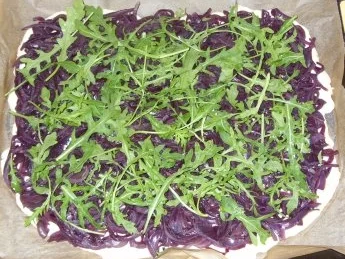 Rezept: Vegetarisches - Zwiebelpizza à la Katja Bild Nr. 4 Vegetarisches - Zwiebelpizza à la Katja - Rezept - Bild Nr. 4