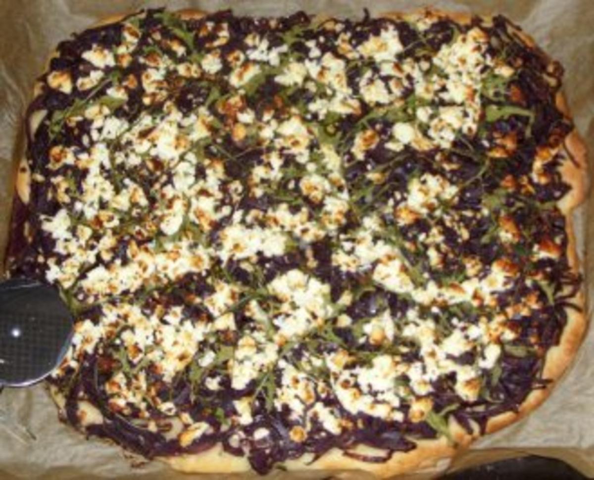 Vegetarisches - Zwiebelpizza à la Katja - Rezept - Bild Nr. 6