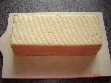 Rezept: Vegetarisch : Griesschnitten mit Rhabarberkompott Bild Nr. 4 Vegetarisch : Griesschnitten mit Rhabarberkompott - Rezept - Bild Nr. 4