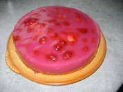 Wackelige Erdbeertorte - Rezept