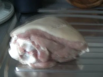 Eisbein geschmort mit Salzkartoffeln und Rotkohl     bei dem Sch....  Wetter passt das. - Rezept - Bild Nr. 2