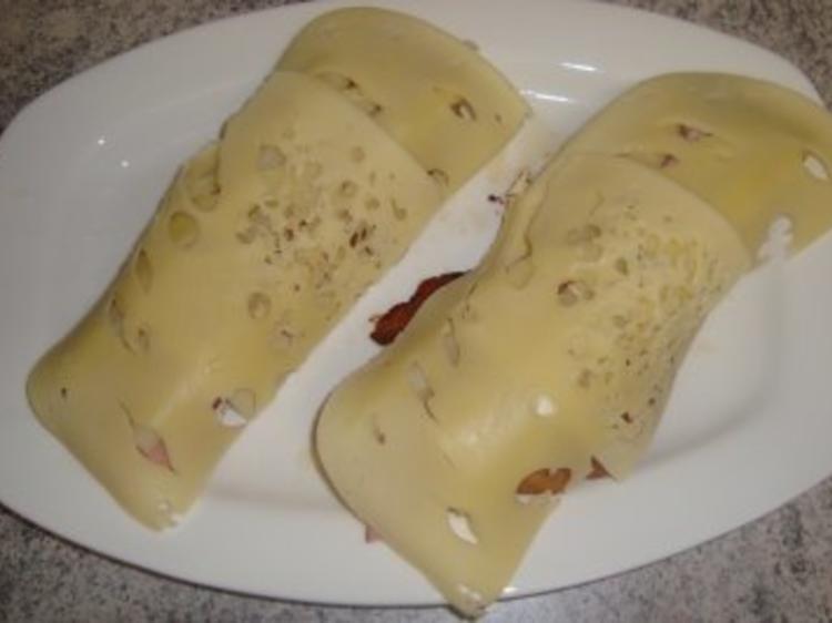 Fleischgerichte: Wiener Schnitzel mit Schinken, Spargel und Käse ... Fleischgerichte: Wiener Schnitzel mit Schinken, Spargel und Käse ...