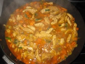 Rezept: Puten-Möhren-Geschnetzeltes Bild Nr. 6 Puten-Möhren-Geschnetzeltes - Rezept - Bild Nr. 6