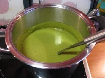 Rezept: Brokkolisuppe Bild Nr. 2 Brokkolisuppe - Rezept - Bild Nr. 2