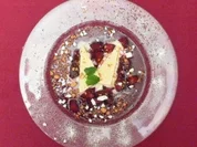 Rezept: Waldhonig-Parfait mit beschwipsten Pflaumen Bild Nr. 2 Waldhonig-Parfait mit beschwipsten Pflaumen - Rezept - Bild Nr. 2