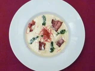 Petersilienwurzelcreme mit Bacon und Aal - Rezept - Bild Nr. 2