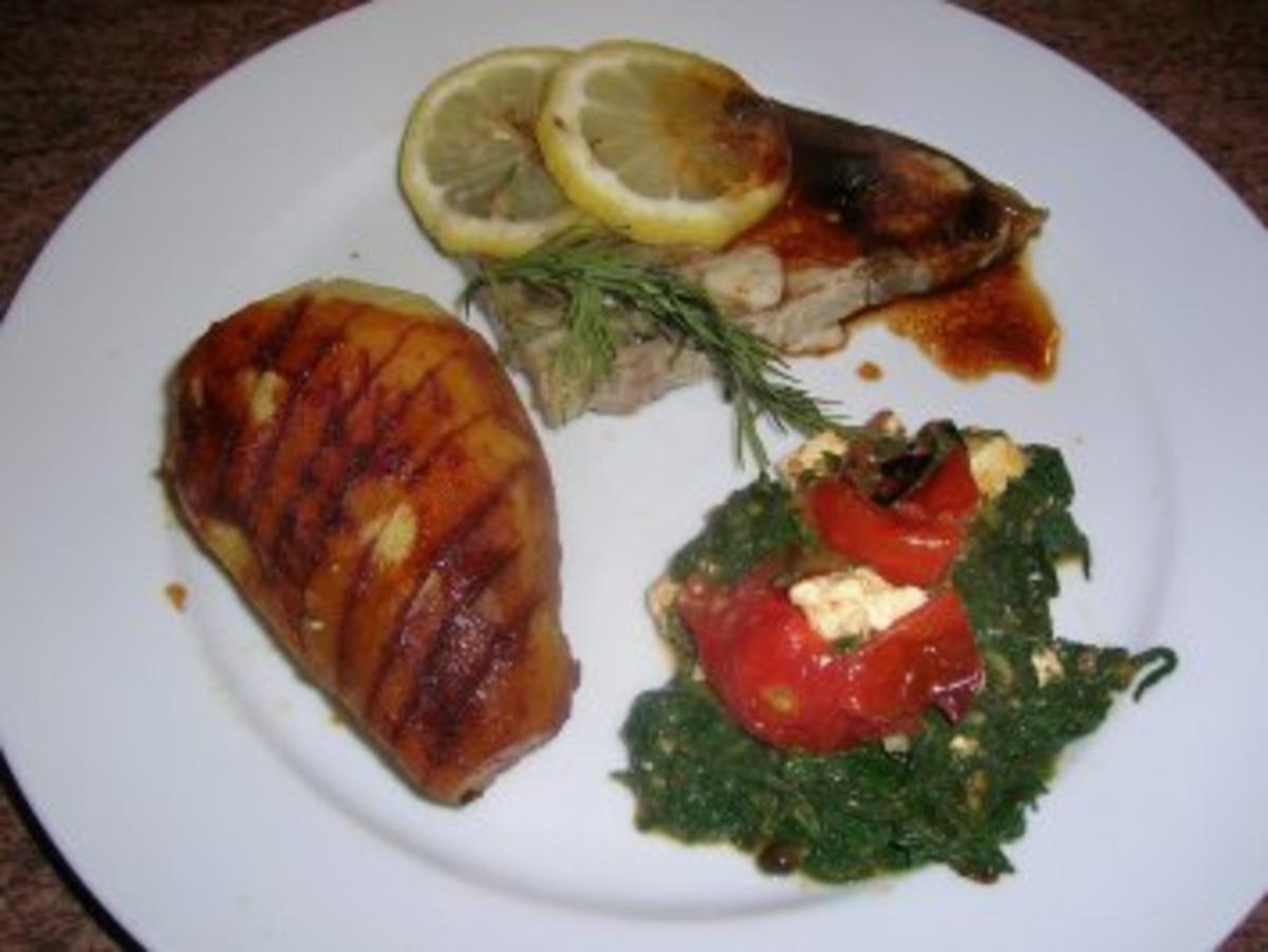 Thunfisch mariniert mit Kartoffelfächer an Blattspinat mit geschmorten Tomaten+Schafskäse - Rezept - Bild Nr. 9