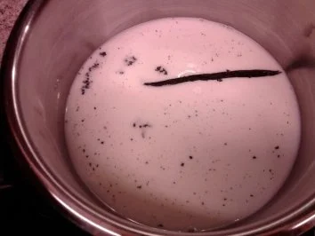 Rezept: Es sollten eigentlich Windbeutel werden..... Bild Nr. 3 Es sollten eigentlich Windbeutel werden..... - Rezept - Bild Nr. 3