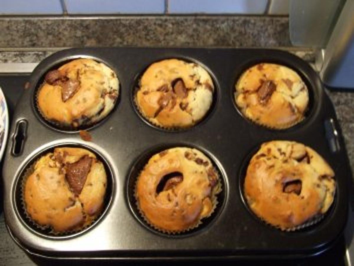 Muffins mit Schogetten und Schokostreuseln - Rezept - Bild Nr. 4