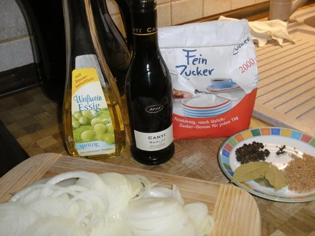 Rezept: Rotwein-Hering Bild Nr. 2 Rotwein-Hering - Rezept - Bild Nr. 2