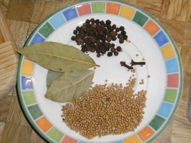 Rezept: Rotwein-Hering Bild Nr. 3 Rotwein-Hering - Rezept - Bild Nr. 3