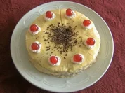 Schokoladen - Kirschtorte mit Eierlikörcreme - Rezept
