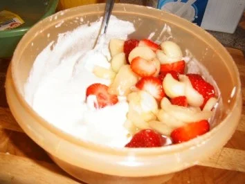 Melone gefüllt mit Sahne -Quark - Rezept - Bild Nr. 4