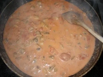 Rezept: Gratinierte Pizza-Frikadellen Bild Nr. 5 Gratinierte Pizza-Frikadellen - Rezept - Bild Nr. 5