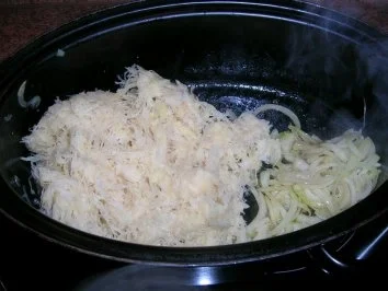 Perlhuhn an karamellisiertem Sauerkraut mit Gnocchi - Rezept - Bild Nr. 5
