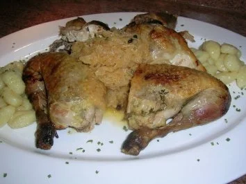 Perlhuhn an karamellisiertem Sauerkraut mit Gnocchi - Rezept - Bild Nr. 6