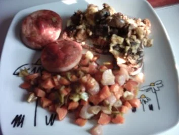 Gebratene Jagdwurst-Scheiben,gedünstetes Mischgemüse mit gebr. Champignons im Rührereimant - Rezept - Bild Nr. 6