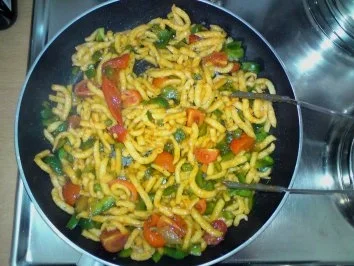 Spätzle mit Tomate und Paprika - Rezept - Bild Nr. 2