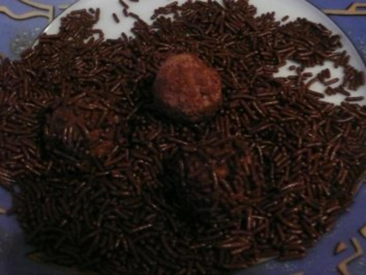 Rum-Krokant-Trüffel - Rezept - Bild Nr. 9