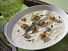 Rezept: Cremige Sauerkrautsuppe Cremige Sauerkrautsuppe - Rezept