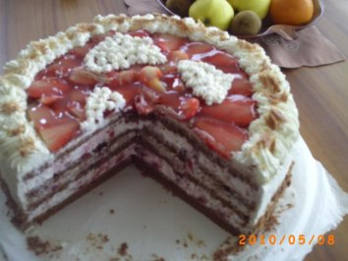 Torten: Schwarzwälder Erdbeertorte - meine Torte zum Muttertag - Rezept - Bild Nr. 2