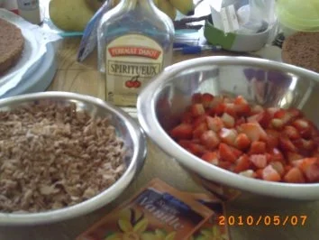 Torten: Schwarzwälder Erdbeertorte - meine Torte zum Muttertag - Rezept - Bild Nr. 6