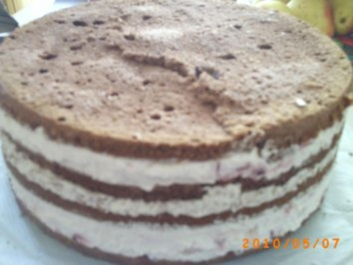 Torten: Schwarzwälder Erdbeertorte - meine Torte zum Muttertag - Rezept - Bild Nr. 12