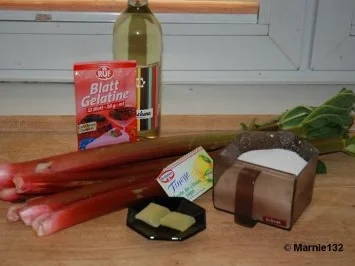 Rezept: Rhabarber-Wein Pudding Bild Nr. 2 Rhabarber-Wein Pudding - Rezept - Bild Nr. 2