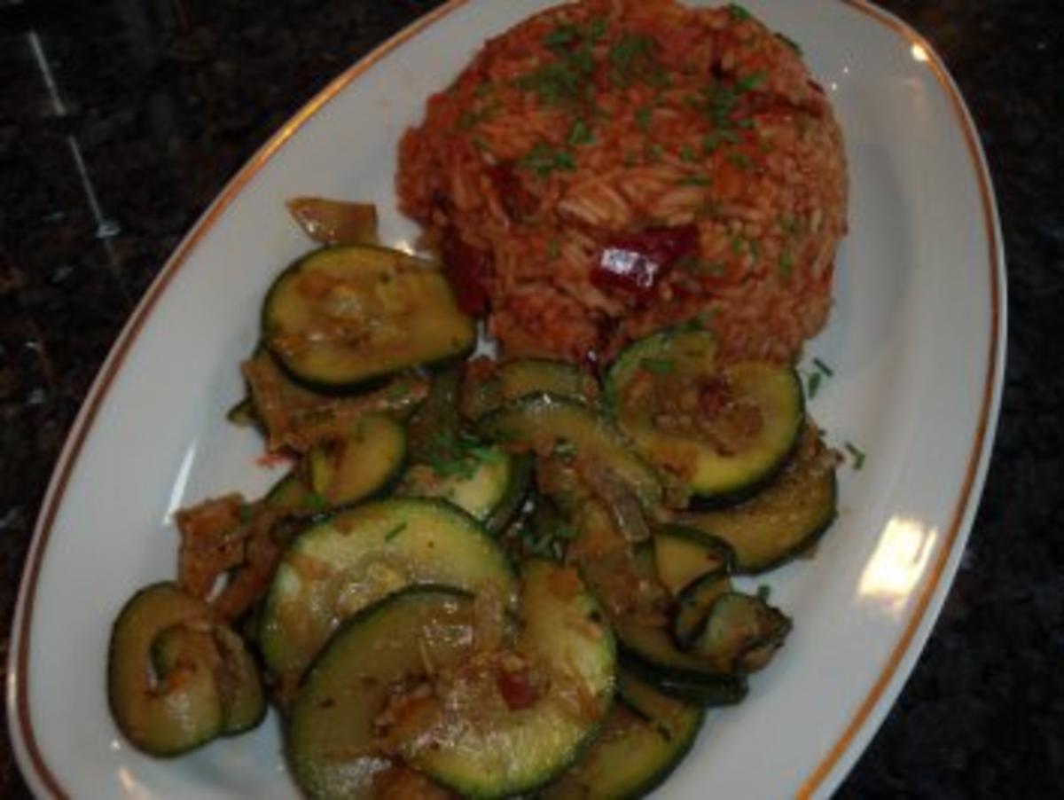 Tomaten-Speck-Reis und Zucchini - Rezept - kochbar.de
