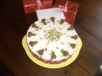 Erdbeer-Sekt-Torte zum Muttertag - Rezept - Bild Nr. 3