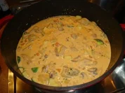 Improvisiertes Cremefine Gulasch:-) - Rezept