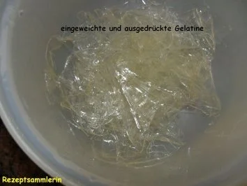 Rezept: Dessert: ERDBEERROSE in Vanillesauce Bild Nr. 4 Dessert: ERDBEERROSE in Vanillesauce - Rezept - Bild Nr. 4