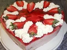 Torte: Erdbeer-Joghurt-Sahne-Herz - Rezept