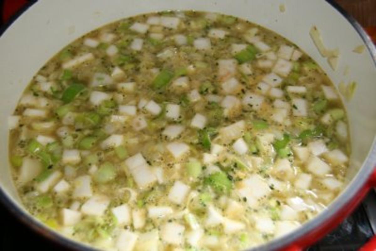 Suppe: Erbsensuppe mit Lachs und Flusskrebsen - Rezept - Bild Nr. 3