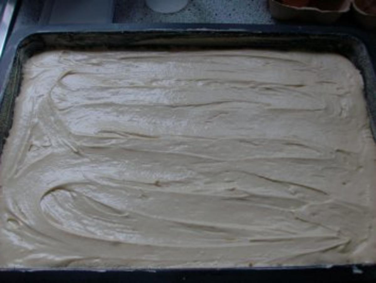 Apfel-Rhabarber-Vanille-Kuchen - Rezept - Bild Nr. 3