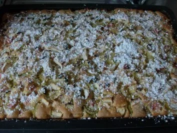 Apfel-Rhabarber-Vanille-Kuchen - Rezept - Bild Nr. 5