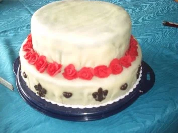 Rezept: Hochzeitstorte Bild Nr. 5 Hochzeitstorte - Rezept - Bild Nr. 5