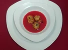 Weintraubenbeignets im Himbeersüppchen mit Pariser Veilchen - Rezept - Bild Nr. 2