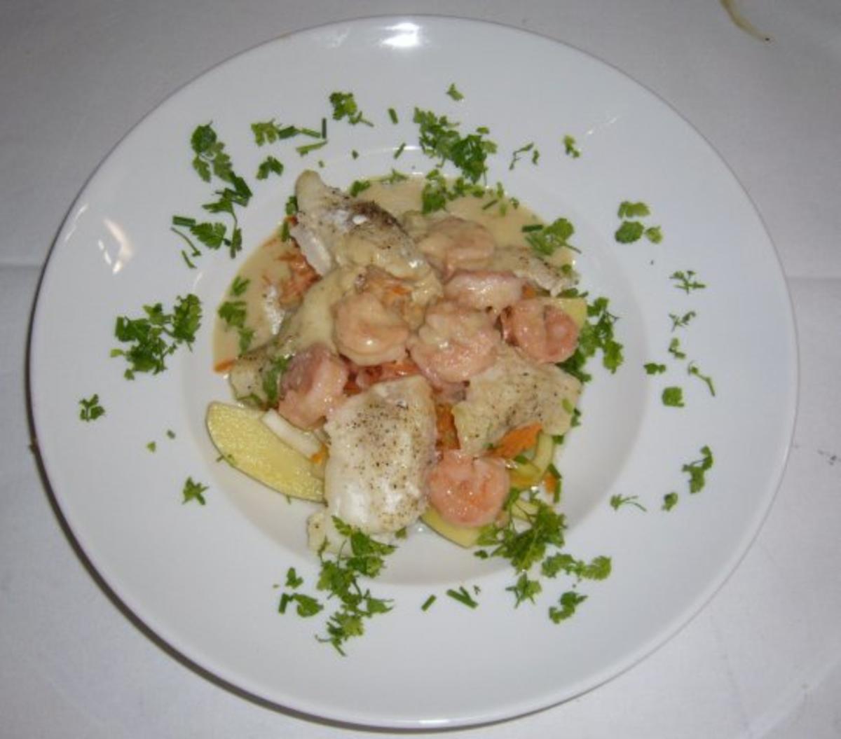 Bilder für Bourride aus Fisch-Variationen u. karamellisierten Scampi - Rezept