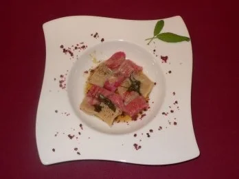 Pinke Gnocchi mit Salbeibutter - Rezept - Bild Nr. 2