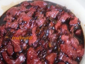 Rezept: Süß - scharfes Rindfleisch mit Sesamnudeln Bild Nr. 5 Süß - scharfes Rindfleisch mit Sesamnudeln - Rezept - Bild Nr. 5