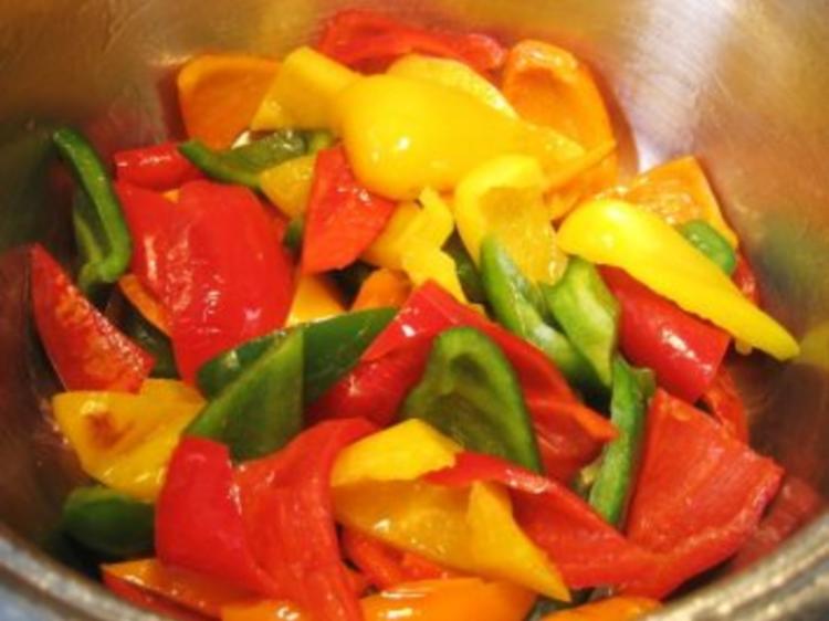 Buntes Paprika-Gemüse ... - Rezept mit Bild - kochbar.de