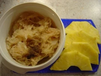 Rezept: Kassler-Kotelett mit gebratenen Ananas und Sauerkraut Bild Nr. 4 Kassler-Kotelett mit gebratenen Ananas und Sauerkraut - Rezept - Bild Nr. 4