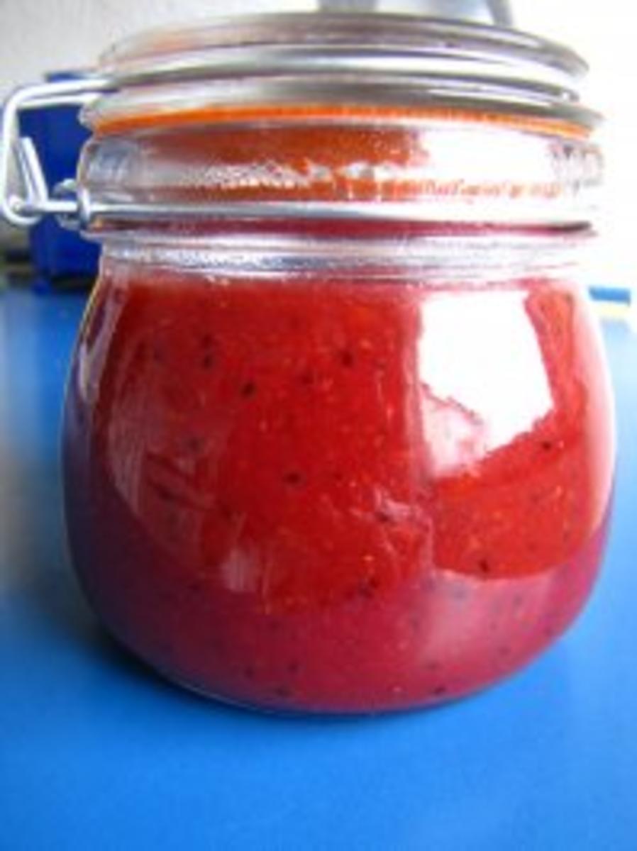 Erdbeer-Kiwi Marmelade - Rezept
