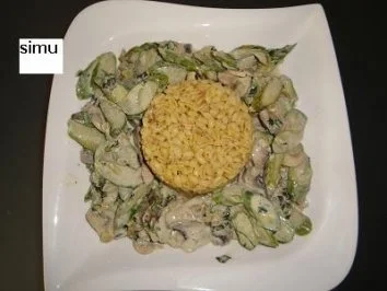 Rezept: Champignon-Spargel-Ragout mit Ebly Champignon-Spargel-Ragout mit Ebly - Rezept