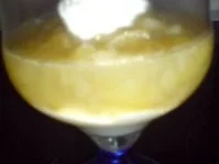 Rezept: Quarkcreme mit marinierten Erdbeeren oder Rhabarberkompott Bild Nr. 2 Quarkcreme mit marinierten Erdbeeren oder Rhabarberkompott - Rezept - Bild Nr. 2