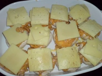 Rezept: Quarkcreme mit marinierten Erdbeeren oder Rhabarberkompott Bild Nr. 20 Quarkcreme mit marinierten Erdbeeren oder Rhabarberkompott - Rezept - Bild Nr. 20