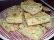 Rhabarberkuchen mit Puddingcreme - Rezept