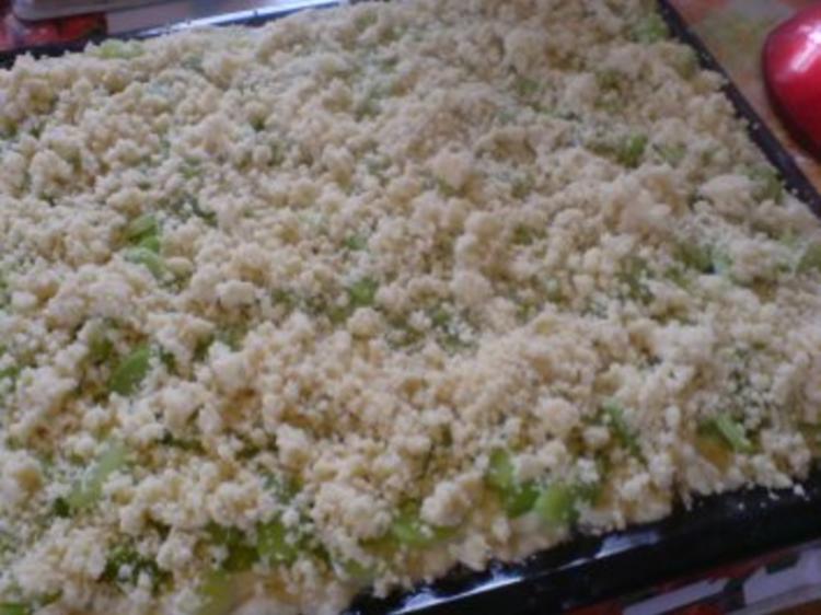 Rhabarberkuchen mit Puddingcreme - einfach - von loewe_bs