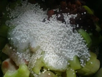 Rhabarbersuppe mit Klüten - Rezept - Bild Nr. 7